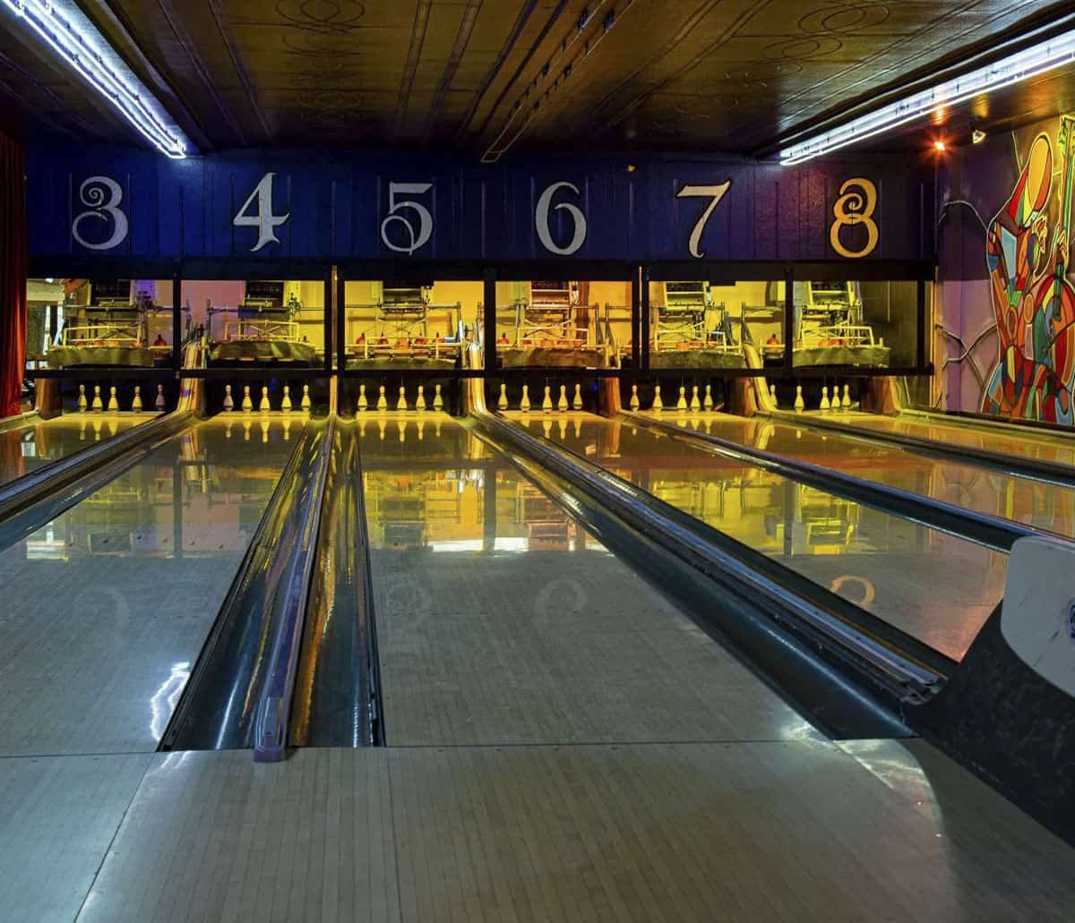 The 11 Best Winnipeg Bowling Alleys For 5 And 10 Pin For 2024   Park Alleys Bowl 