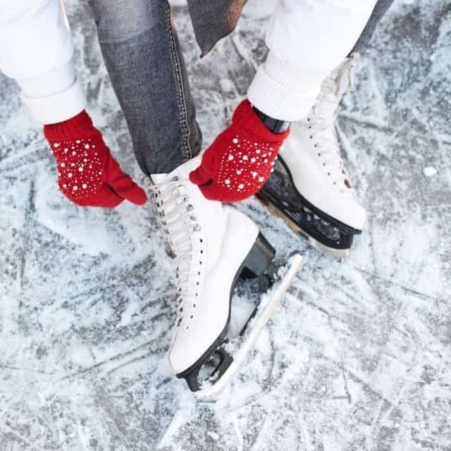 Ice skating in Winnipeg Feature