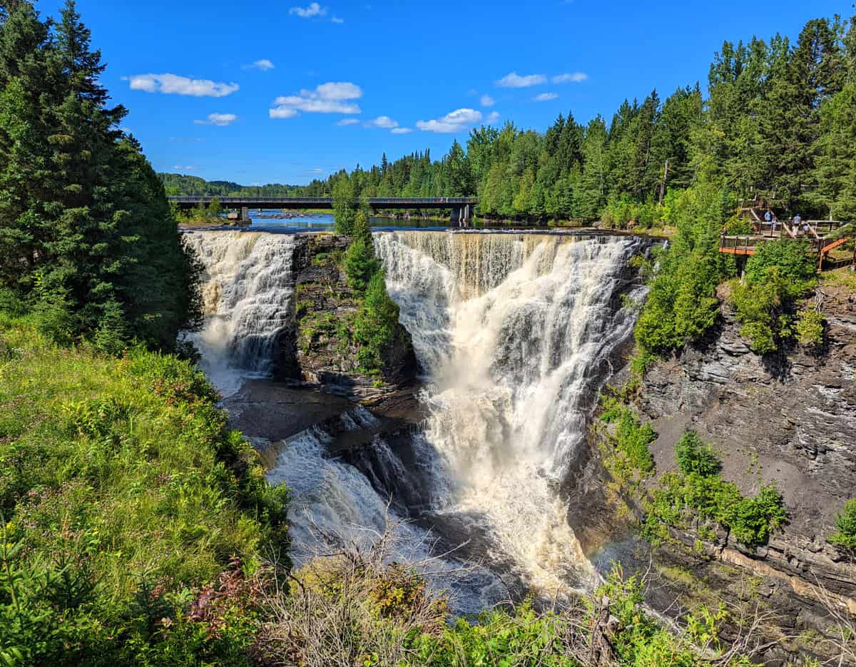 Stop at Kakabeka Falls on your way from Thunder Bay to Winnipeg