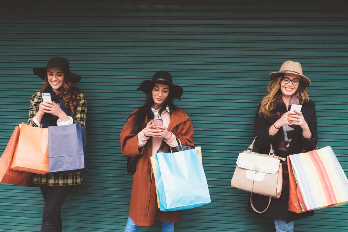 Shopping Friends